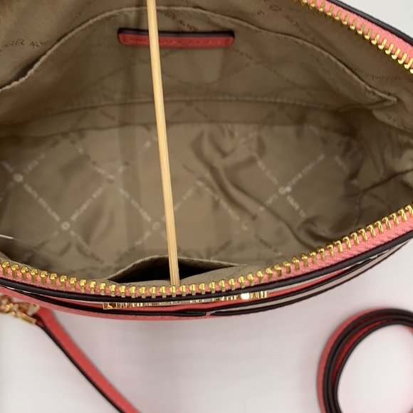 Michael Kors Jet Set Travel Medium Logo Dome Crossbody Grapefruit Multi Color - Picture 12 of 16